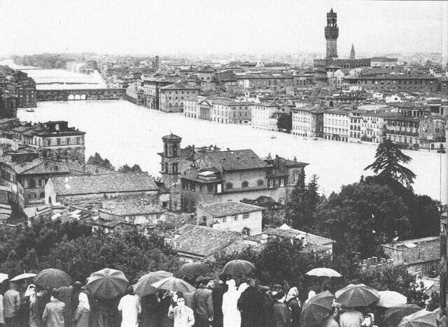 Alluvione di Firenze da Piazzale Michelangelo